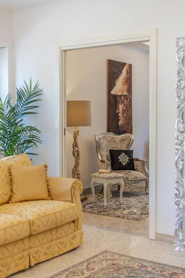 Ginevra Luxury New Classic Apartment Close Vatican Roma Exterior foto